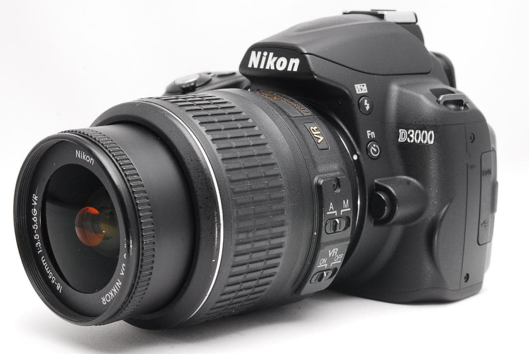 ♥ Nikon D3000 ♥撮影枚数893枚♥初心者おすすめ♥ 一眼レフ