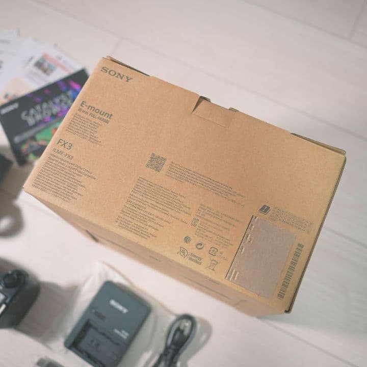 【新品同様】おまけ付き SONY Cinema Line FX3
