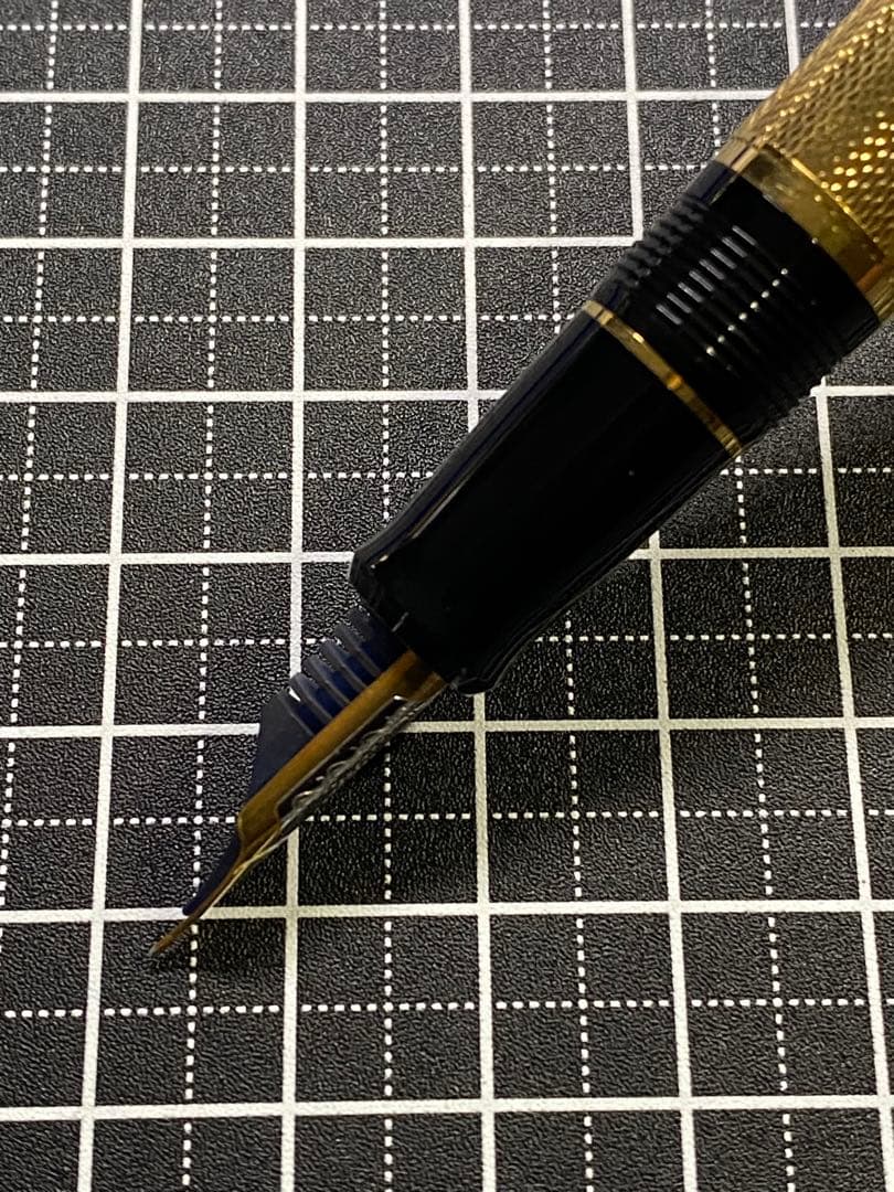 PILOT CUSTOM 745 Gold バリィコーン　万年筆　字幅F