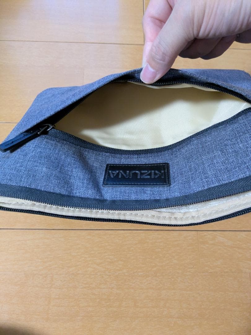 asus Chromebook Flip C101P シルバー