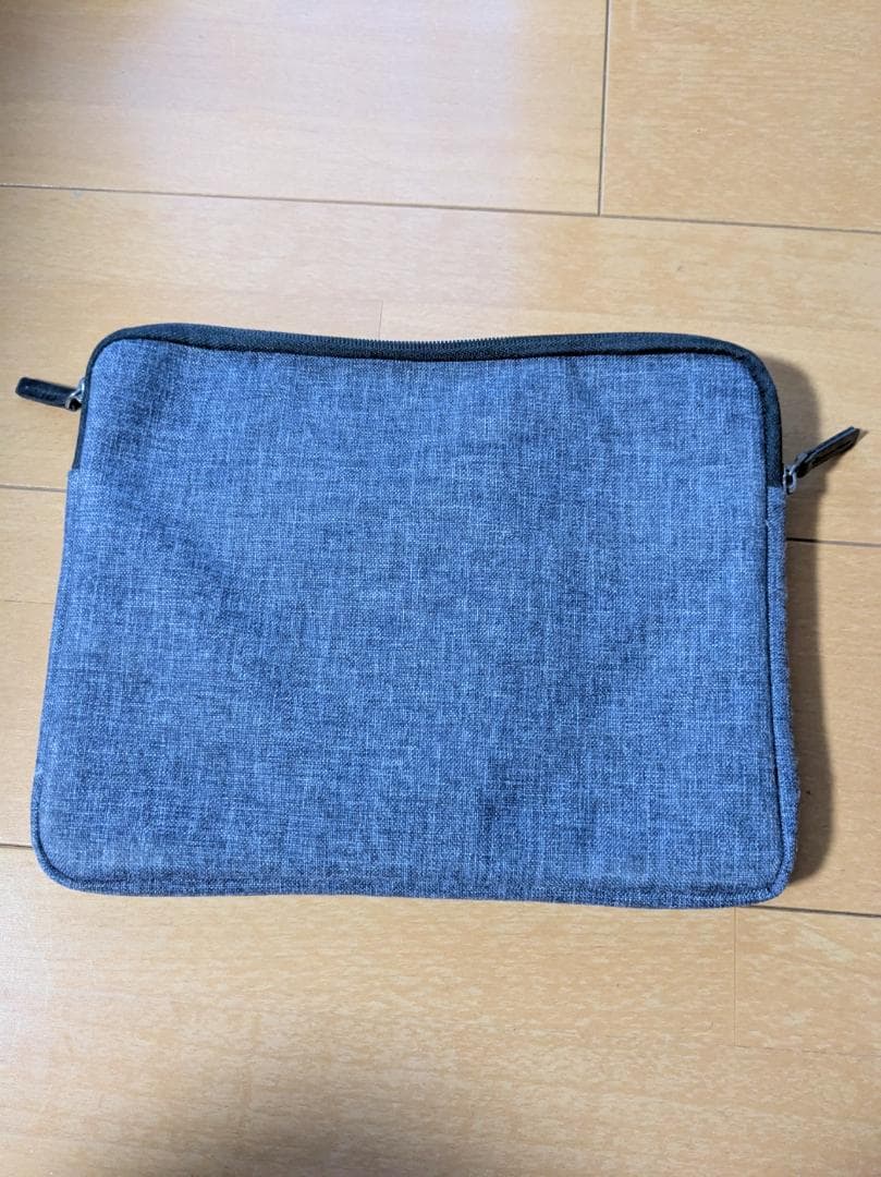 asus Chromebook Flip C101P シルバー