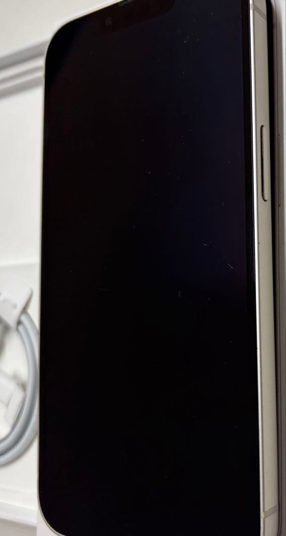 iPhone 13本体 充電ケーブル付き 箱付