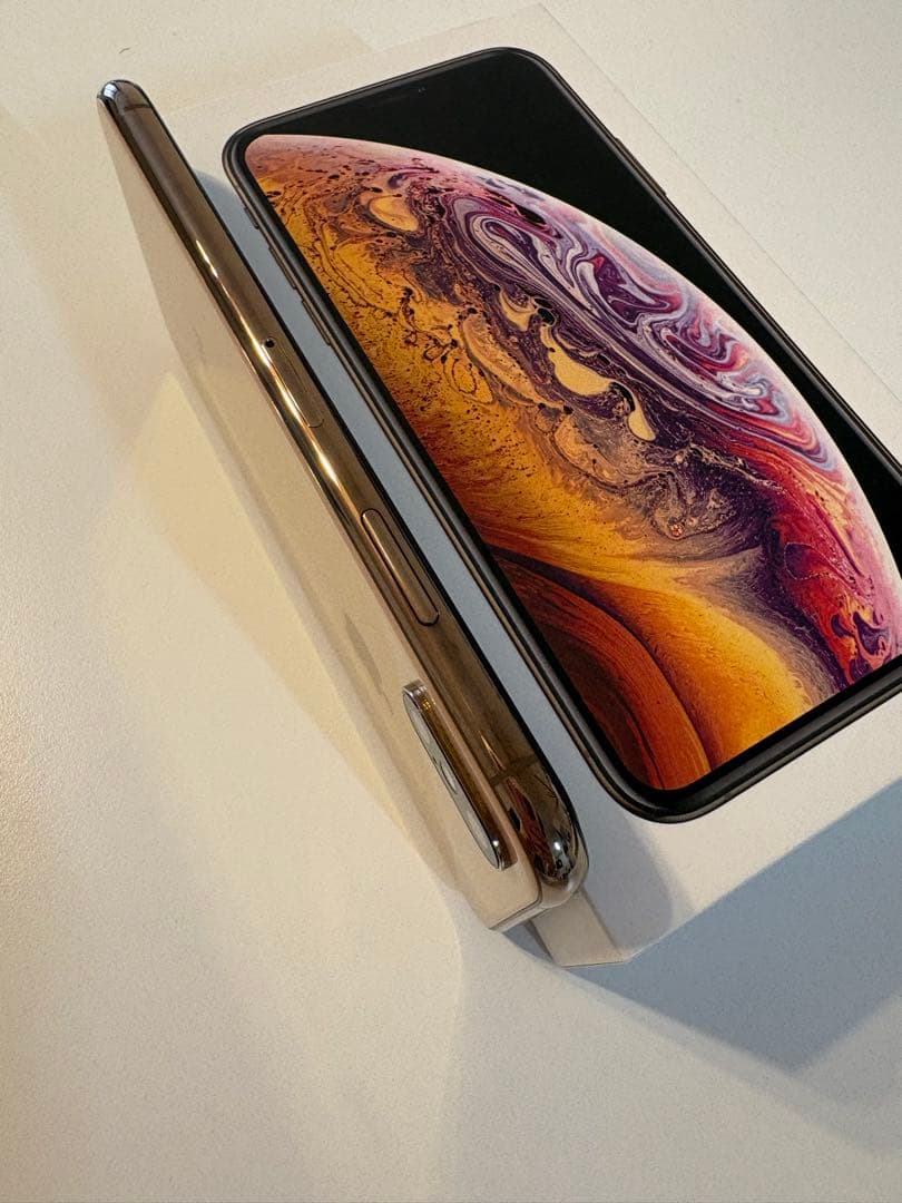 【美品✨】iPhoneXs 64gb GOLD ゴールドSIMフリー箱あり