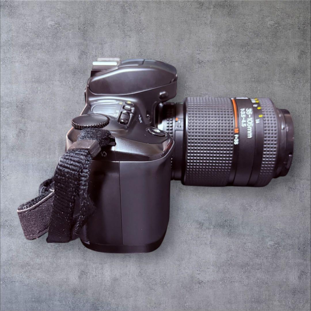 美品 ニコン Nikon F-601 フィルムカメラ