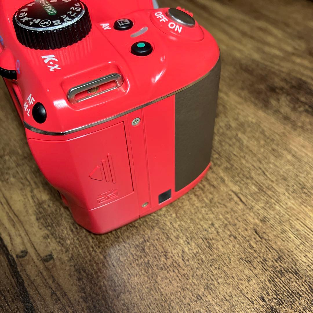 PENTAX K-x レッド レンズ付き