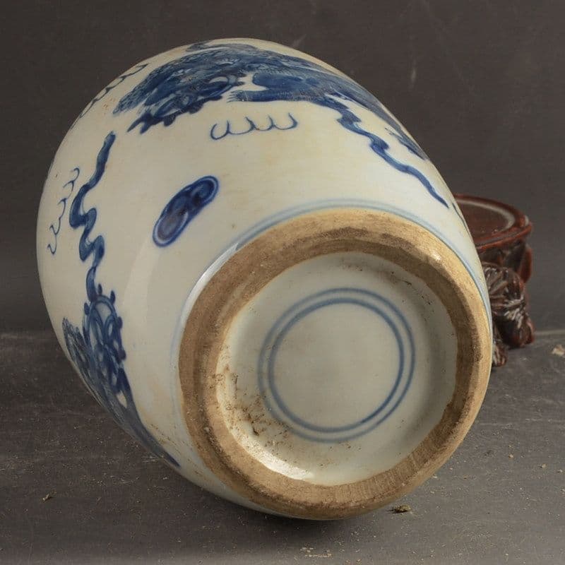 青花獅子あじさい冬瓜壺蓋壺 景徳鎮 陶磁器 装飾品 現代工芸品 美術品 置物
