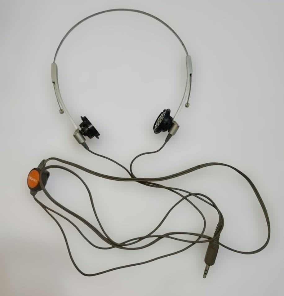 SONY WALKMAN WM-2　ジャンク品　ヘッドフォン付き