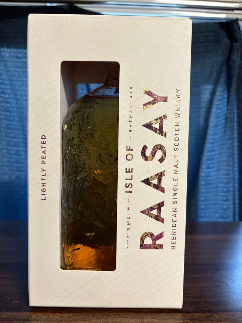 アイル オブ ラッセイ　 RAASAY R1-01 ライトピーテッド