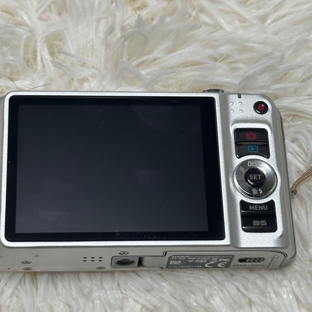 カシオ　CASIO EXILIM EX-H15 シルバー SD ケース付き