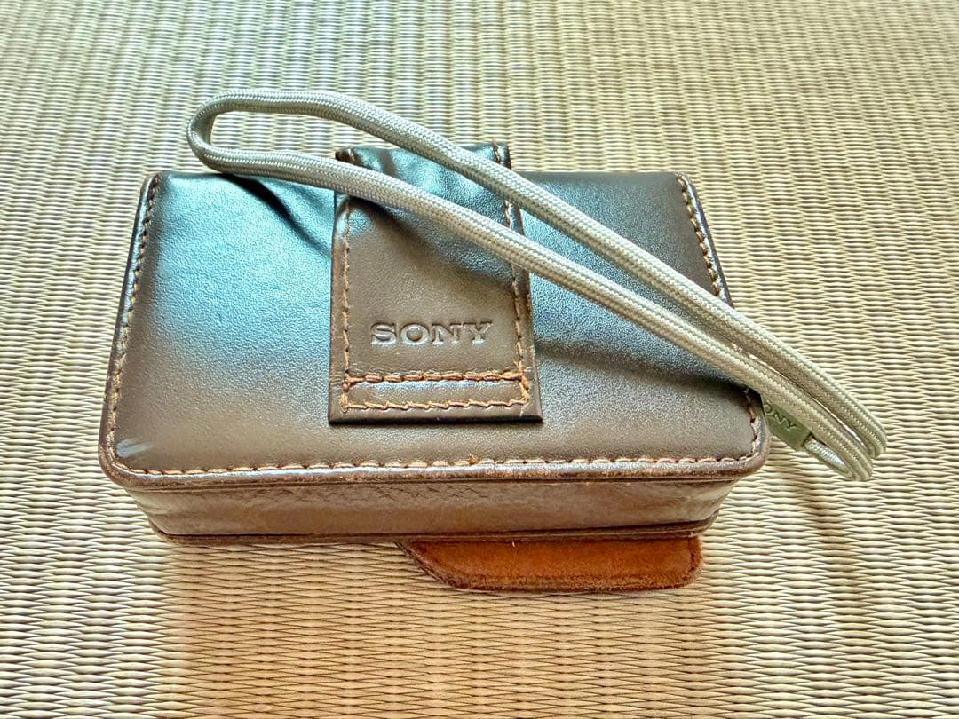 SONY Cybershot ダブルでぶれない 1080デジカメDSC-T100