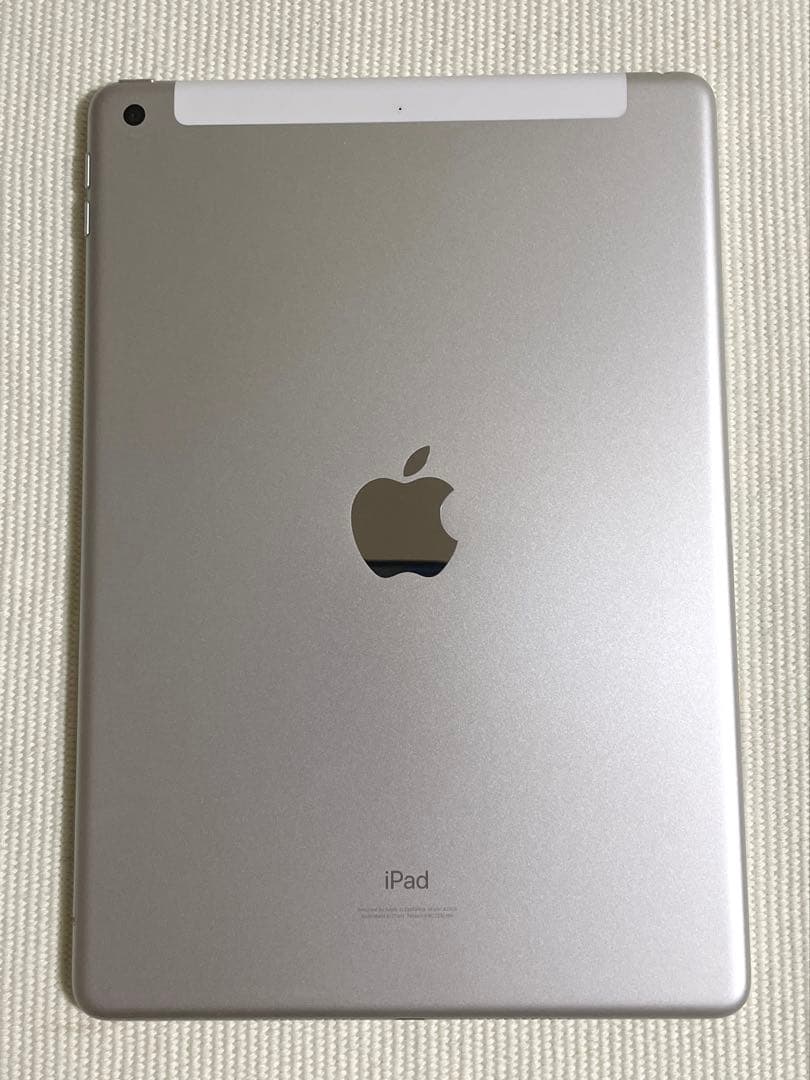 Apple iPad (第9世代) Wi-Fi + Cellular 電源器付き