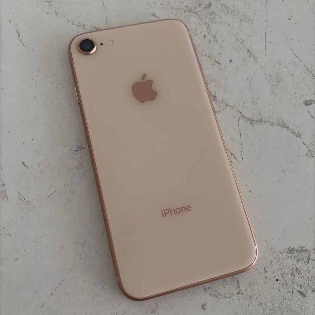 Apple iPhone 8 本体　ピンクゴールド　64GB