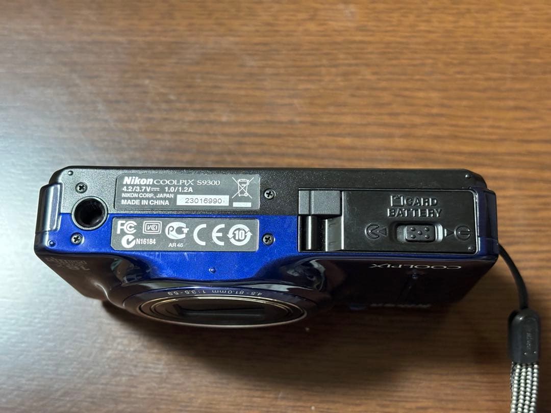 Nikon COOLPIX S9300 ブルー ボタン操作誤認識、液晶難あり