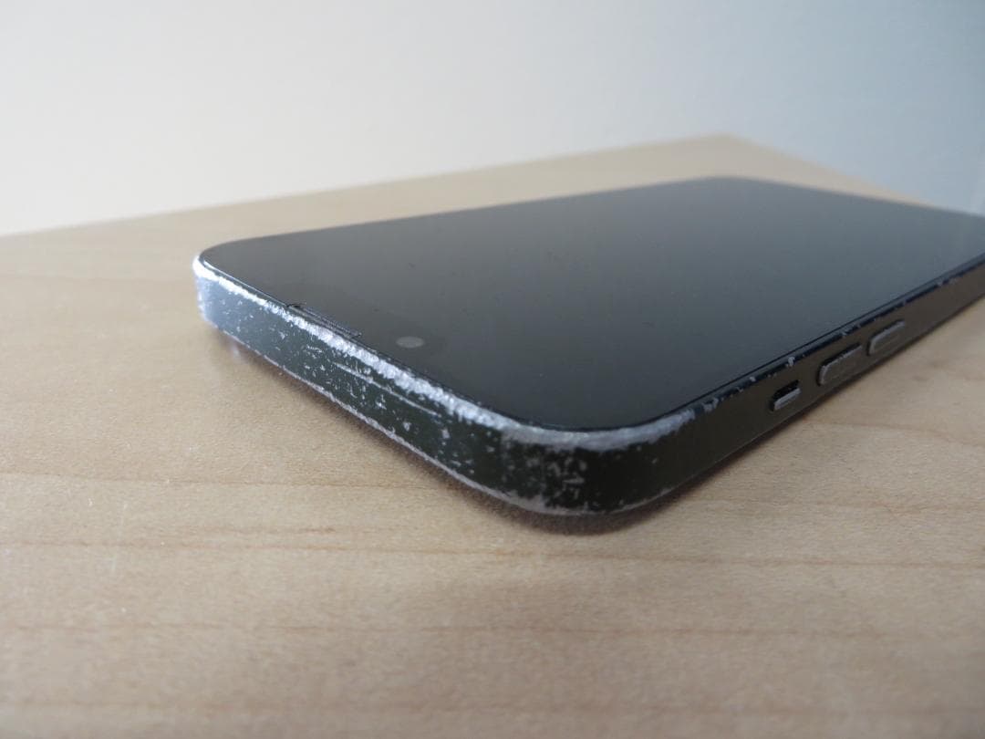 apple iPhone13 　256GBシムフリー 背面割れ ジャンク品
