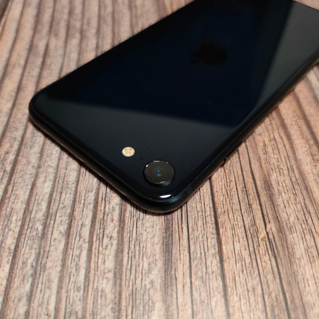 iPhone SE 第3世代 64GB 美品 バッテリー87%