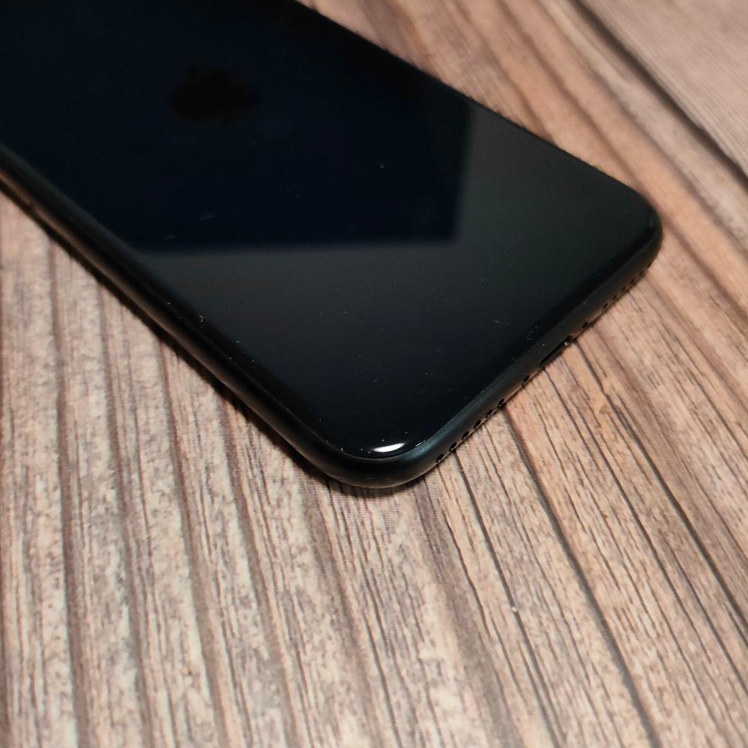 iPhone SE 第3世代 64GB 美品 バッテリー87%