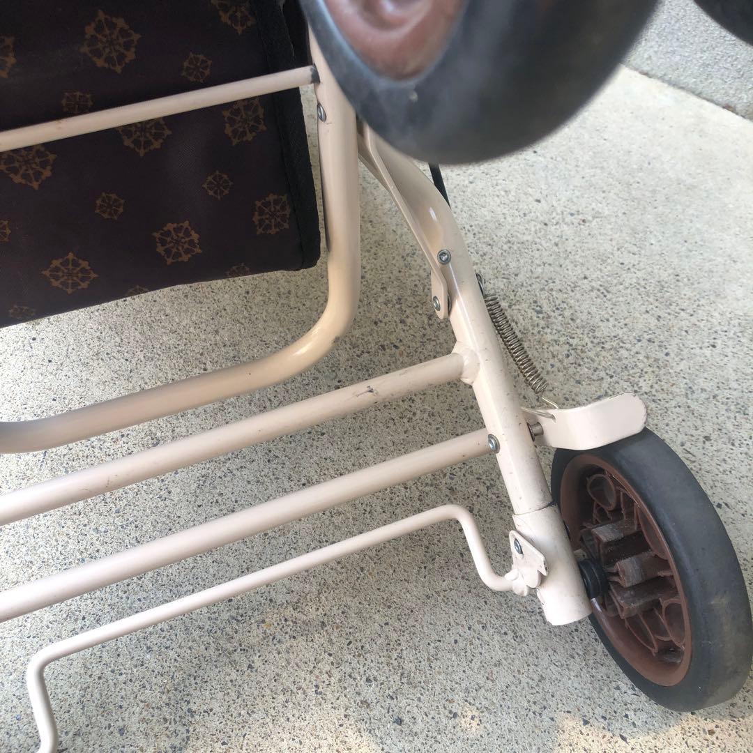幸和製作所 シルバーカー ブラウン系 花柄
