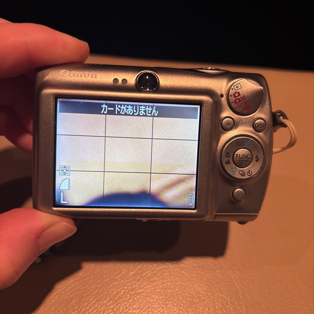 Canon IXY digital1000 シルバー