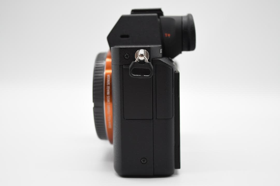 【ほぼ新品】 ソニー α7R II ILCE-7RM2 ボディ ショット数432