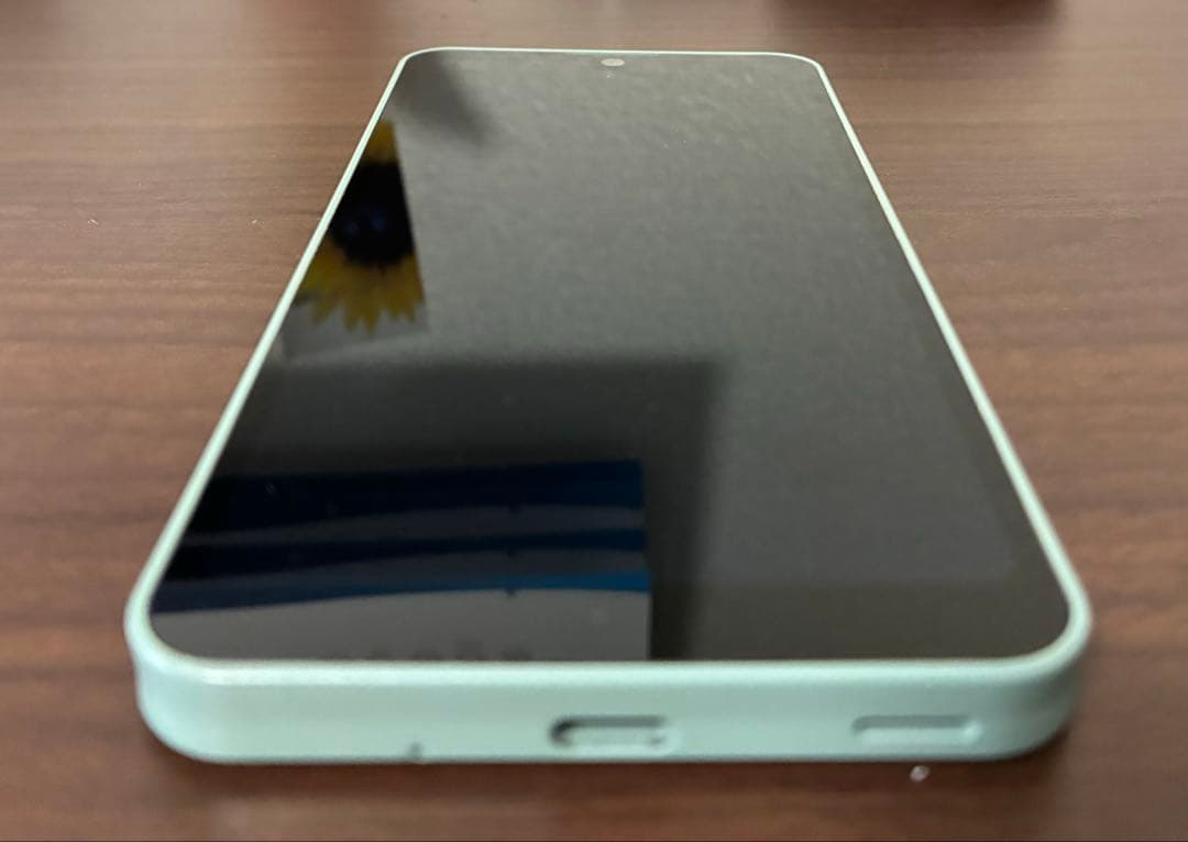 SHARP シャープ　AQUOS　スマートフォン　wish2 simフリー
