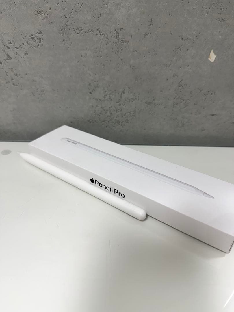 【ほぼ未使用】Apple iPad Air (M3)11パープルのみ