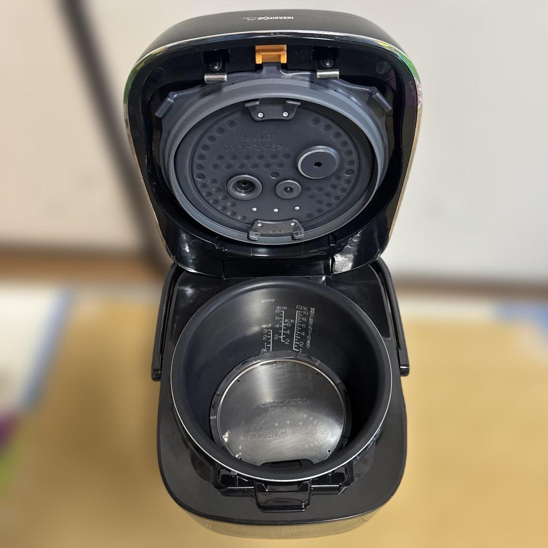 ZOJIRUSHI 象印NW-JU18圧力IH炊飯ジャ-2020年製