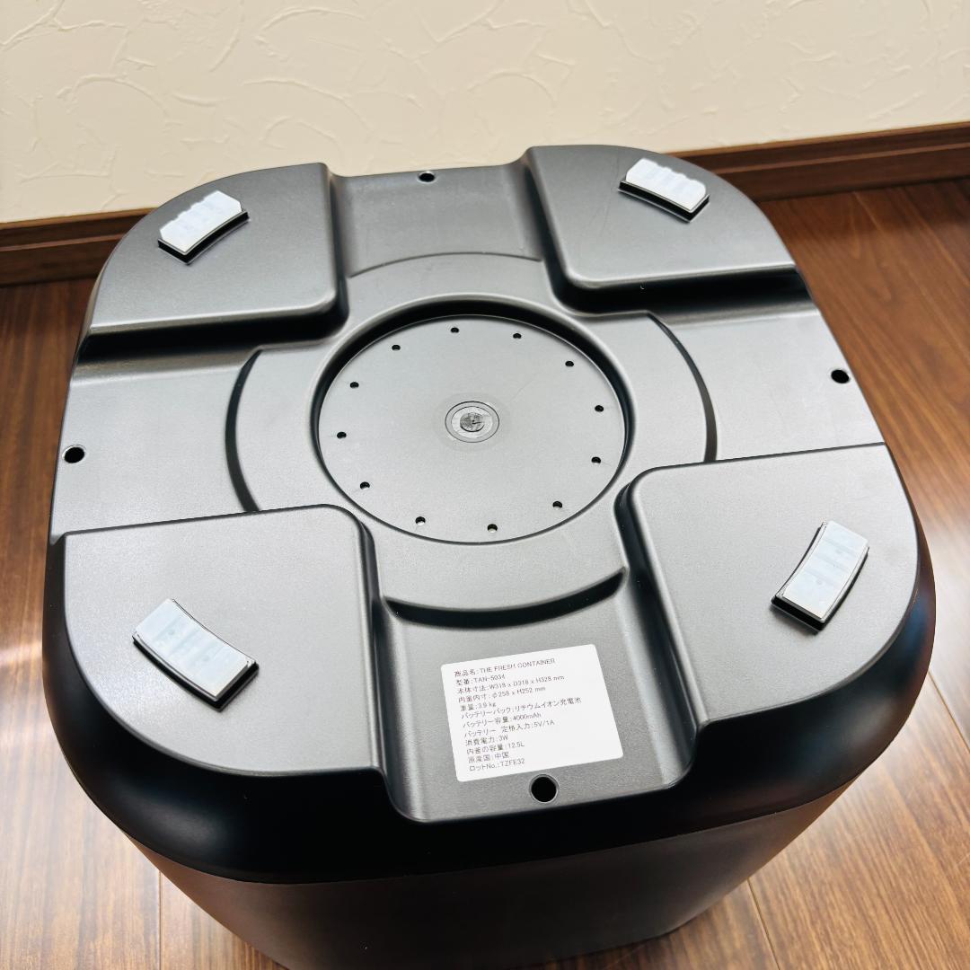 美品 T-PROFESSIONAL 魔法の真空保存容器 ペットフード 米びつ