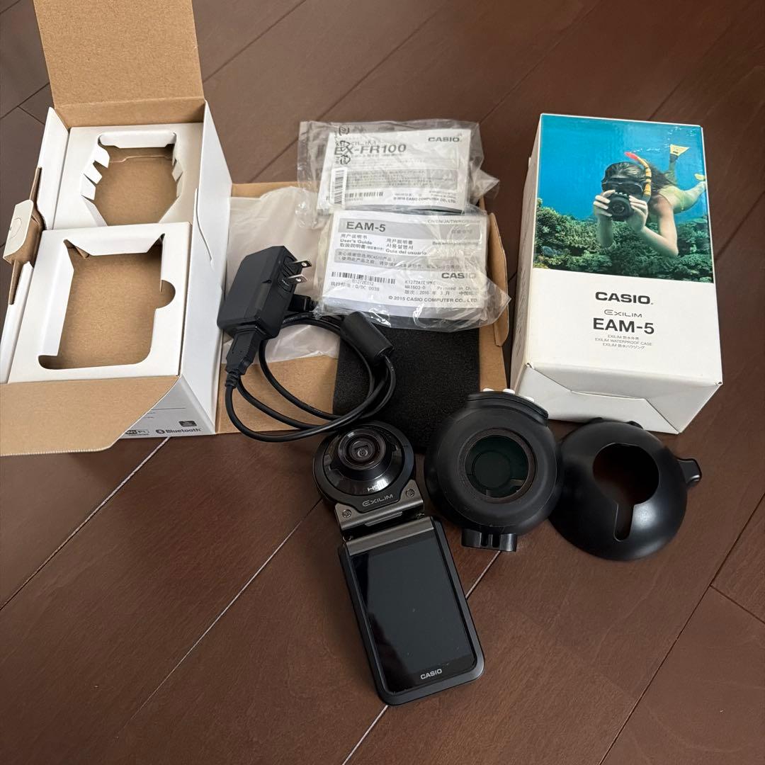 CASIO EXILIM EX-FR100コンパクトデジタルカメラ
