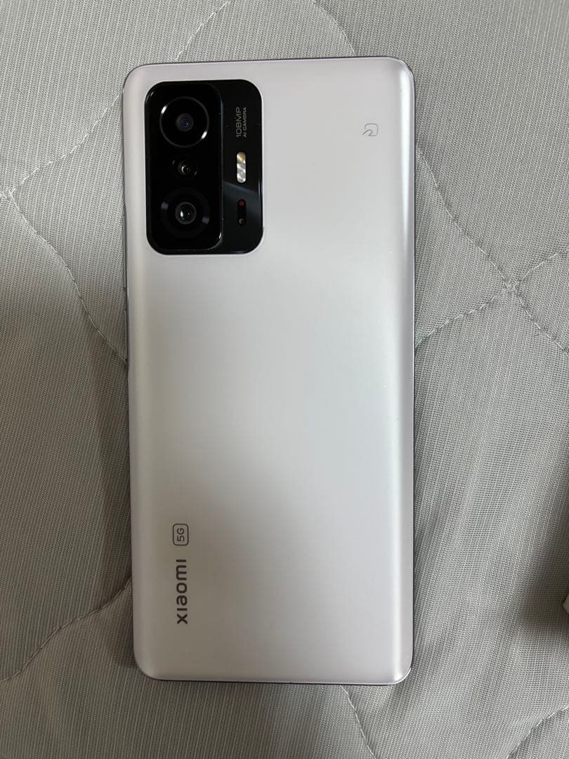 Xiaomi 11T Pro ホワイト 128GB　1億800万画素　おまけ付き