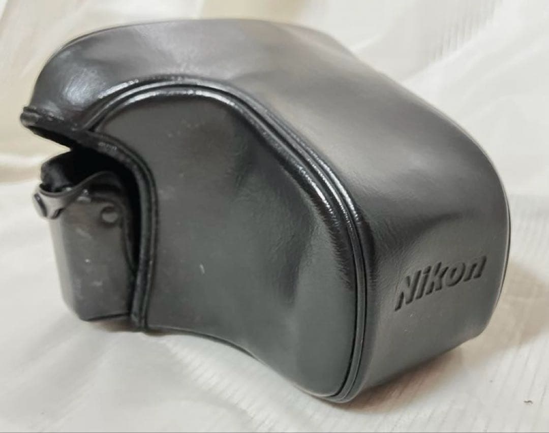 Nikon FE2 フィルムカメラ、クローズアップレンズ、レンズカバーセット