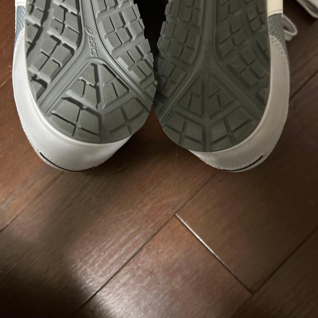 asics アシックス　安全靴　レディース　美品　23.5cm グレー