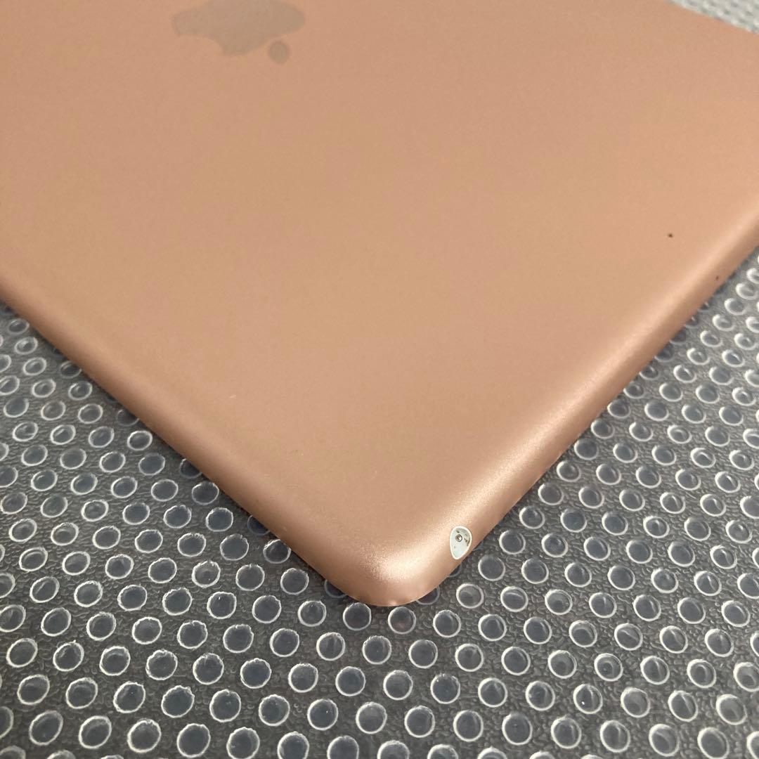 2906【早い者勝ち】電池最良好☆iPad8第8世代 32GB WIFIモデル☆