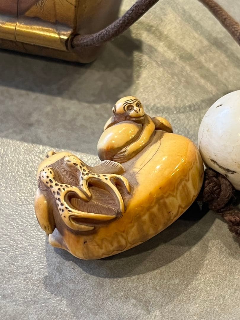 激レア　印籠　金蒔絵　アンティーク　根付け　骨董品　美術品