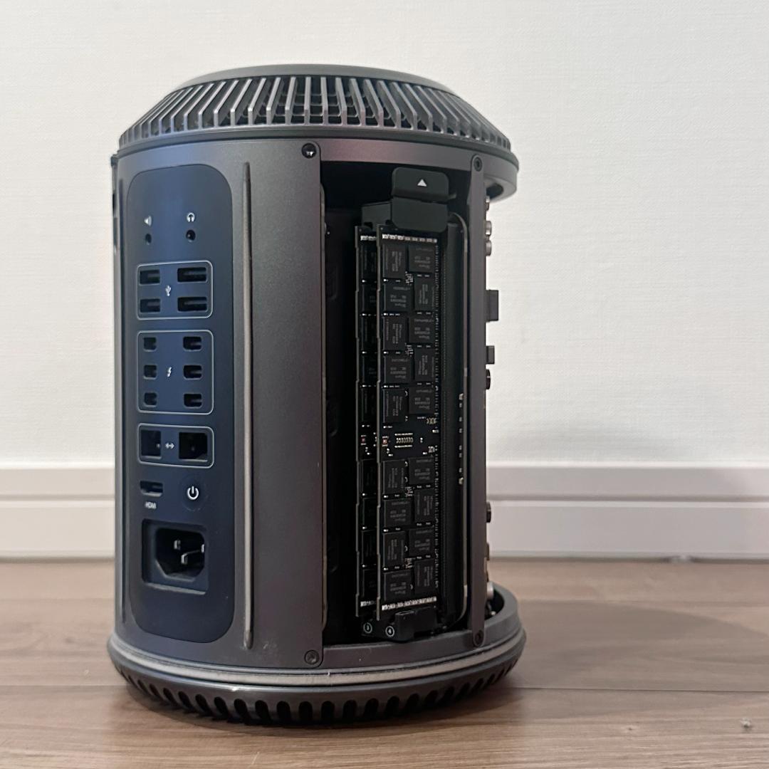 Macデスクトップ MacPro 2013 3.5GHz 6Core 64GB 1TB SSD