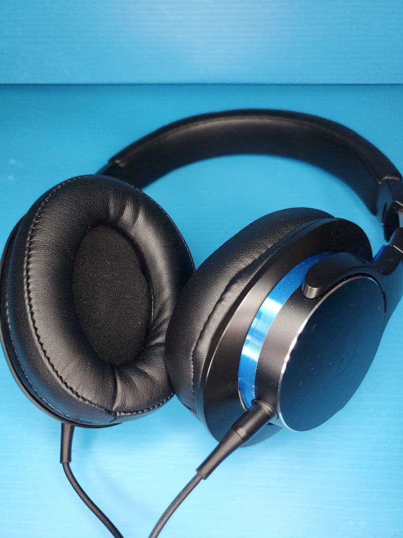 ヘッドホン audio-technica ATH-MSR7b