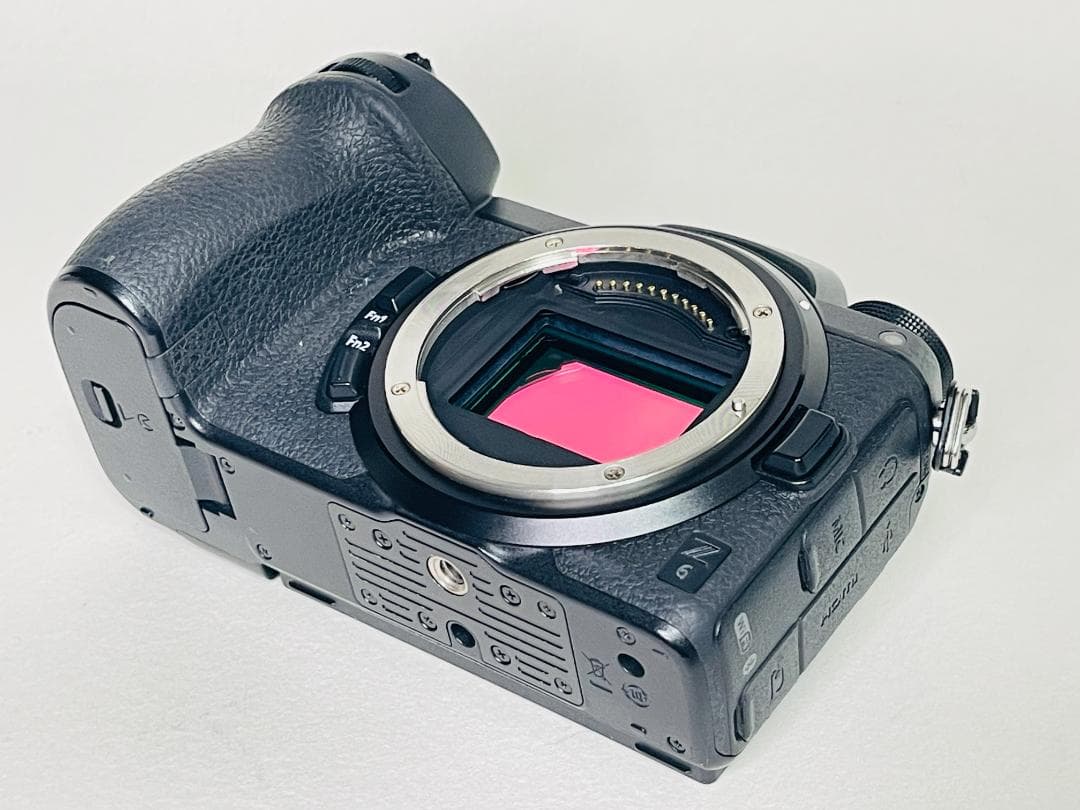 Nikon ニコン Z6 ボディ バッテリー 充電器付き ミラーレス一眼カメラ
