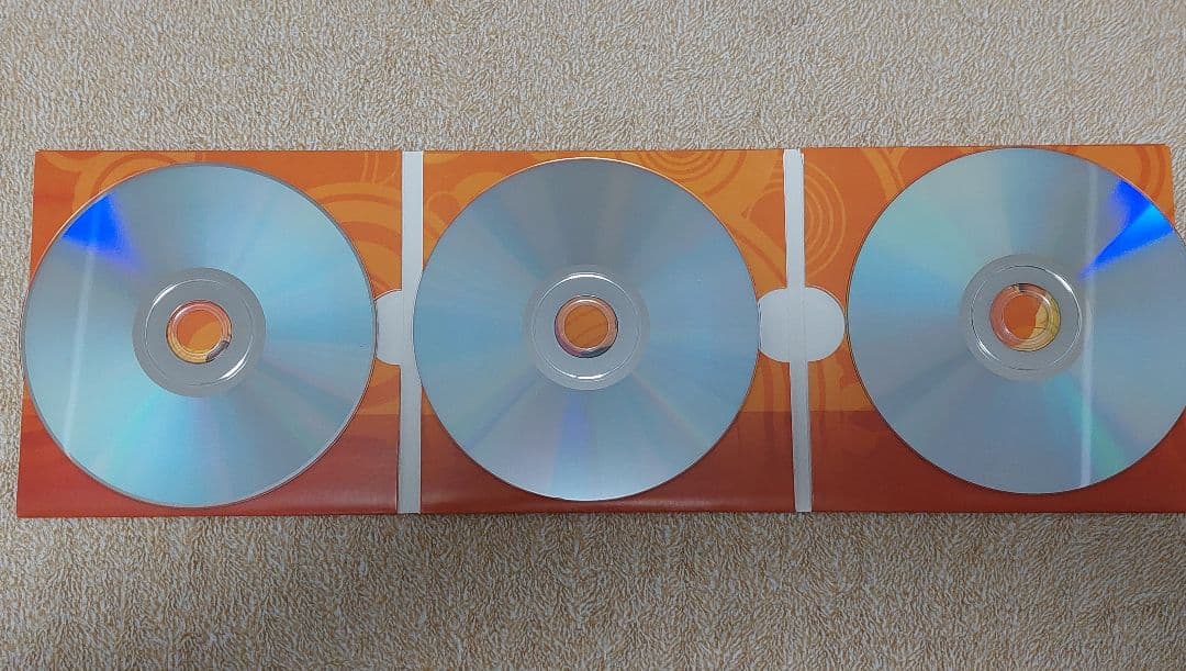Zumba フィットネス ダンベル （マラカス）CD 、DVDセット