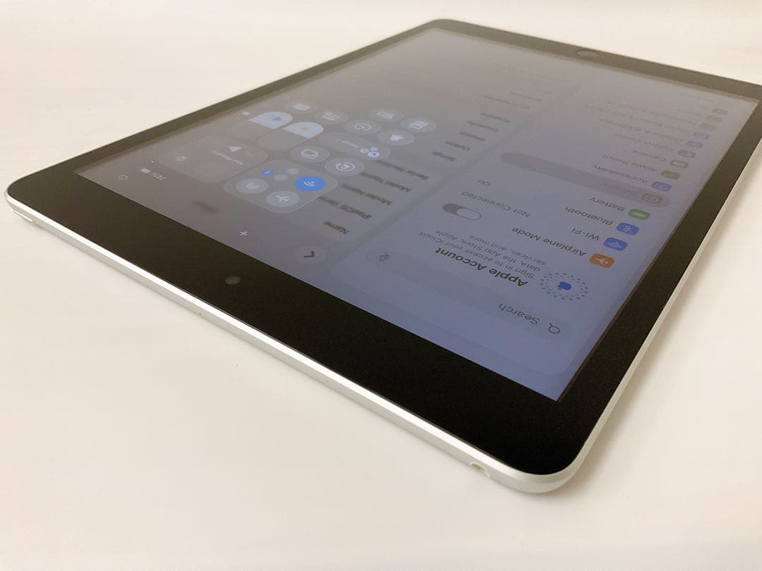 【美品・BT100％】iPad 第9世代 64GB Wifiモデル シルバー