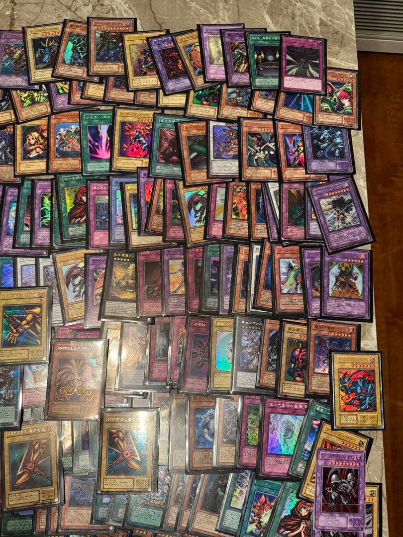 a*j様 遊戯王OCG トレーディングカード 引退品まとめ売り 1期2期有り