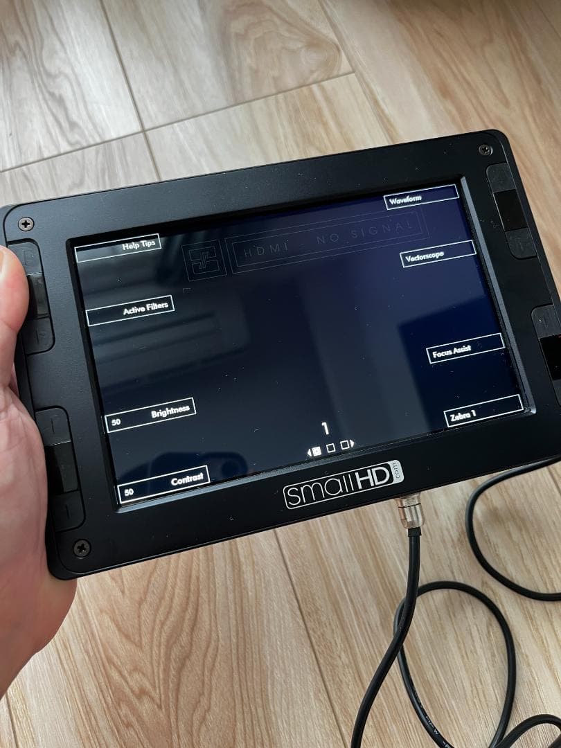 【美品】SMALL HD SMALLHD DP7 PRO ハイブライト