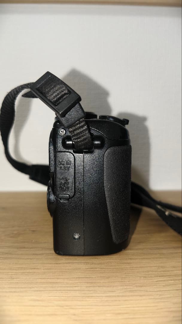 【動作確認済】【モニター綺麗だけど暗い】Nikon COOLPIX P6000