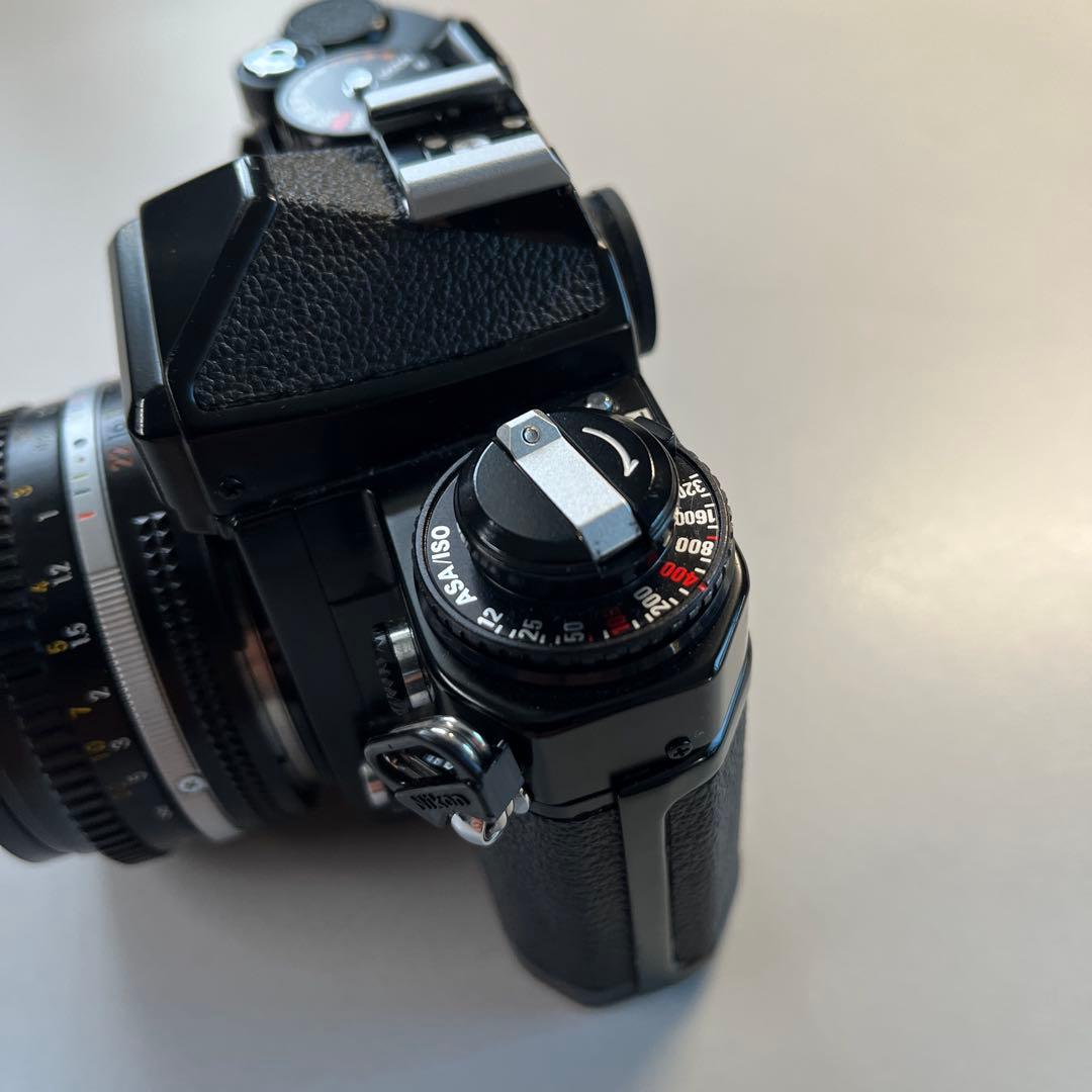 【美品】 ニコンFE2 & 50mm f1.8（ほぼ未使用）+純正フィルター