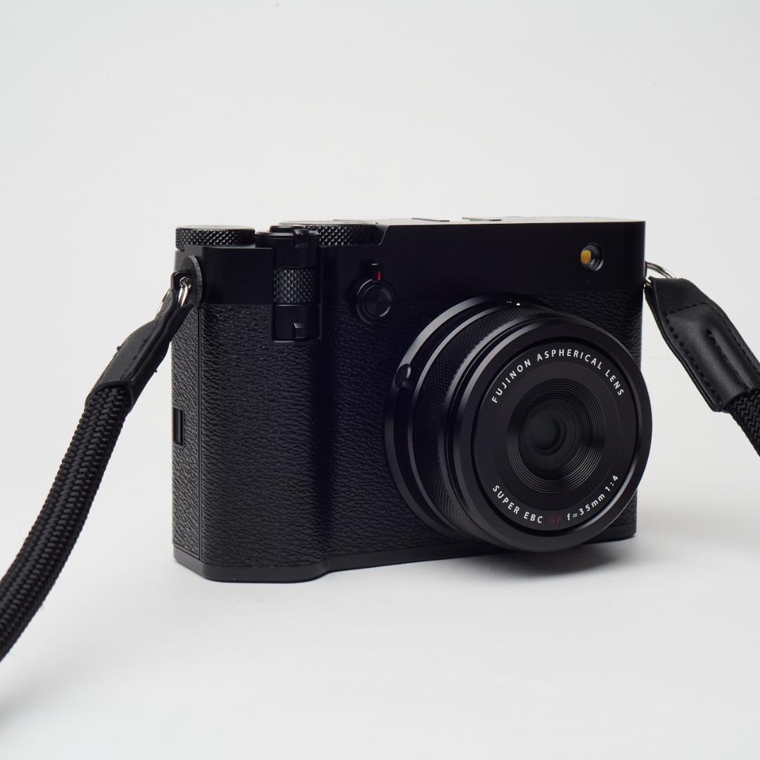 【GFX100RF ブラック】極美品 シャッター613回 木製グリップ等付属