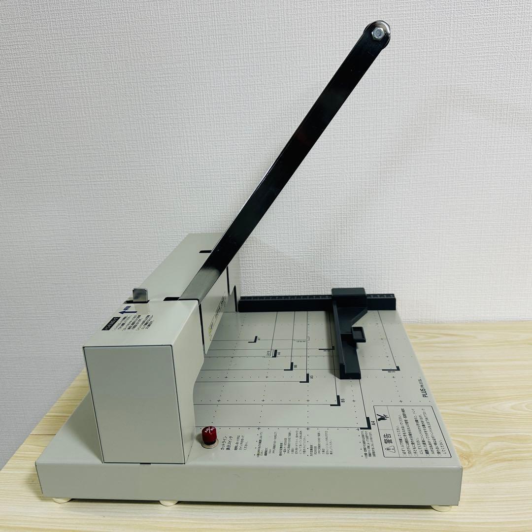 手動 断裁機 PLUS PK-513L A4対応