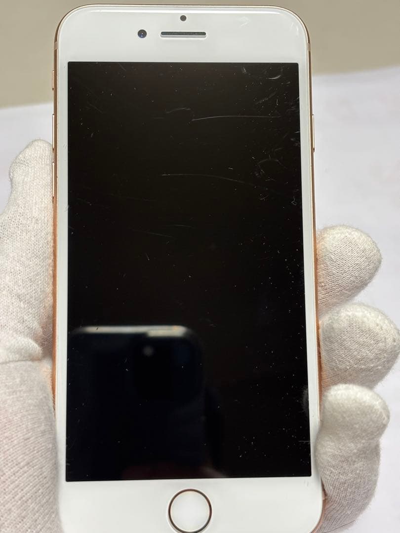 Apple iPhone 8 64GB ゴールドバッテリー83%
