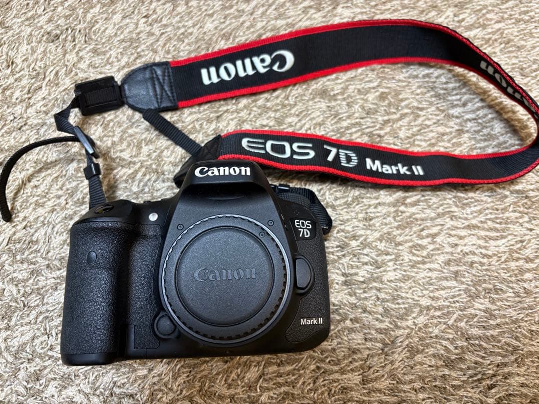 Canon EOS 7D Mark II ボディ