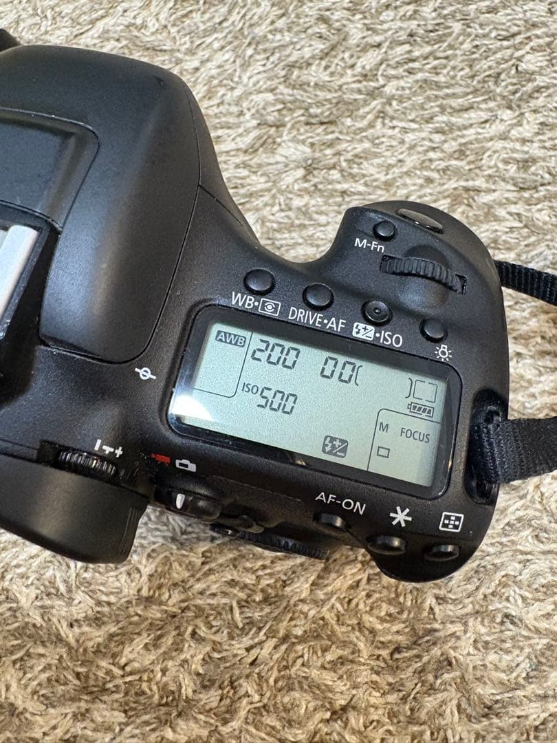 Canon EOS 7D Mark II ボディ