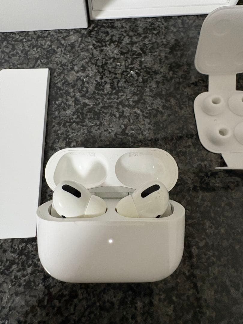 Airpods Pro 1 付属品あり