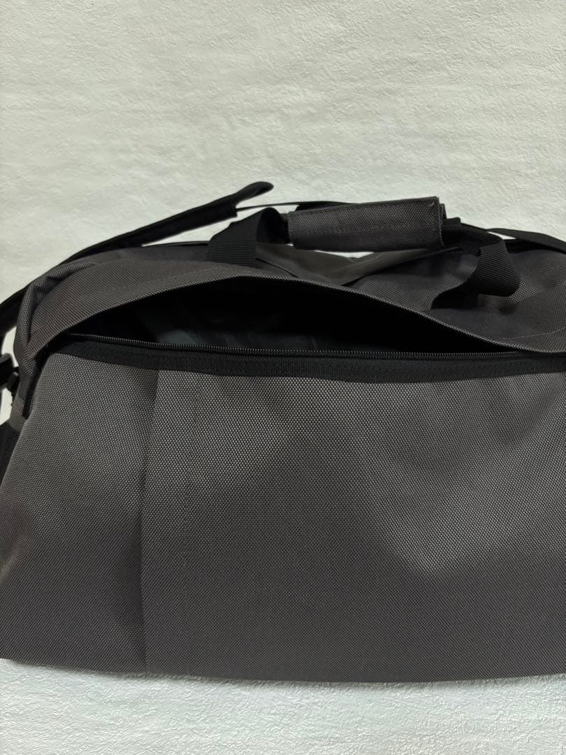 MUJI無印良品　ボストンバッグ　ダークグレー　 美品　大容量　軽い