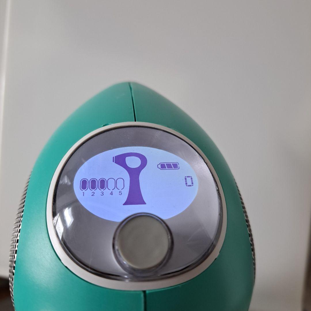 tria 4X トリア レーザー脱毛器　充電器・収納ポーチ付き